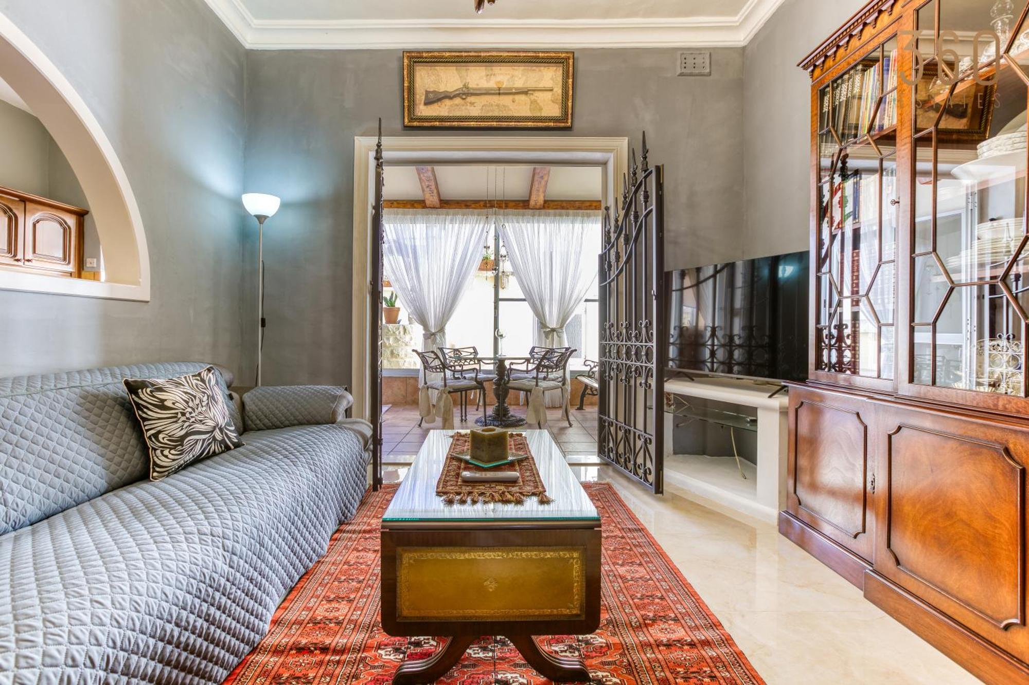 A Lovely 3Br Maisonette In Lovely Town Of Rabat By 360 Estates Kültér fotó